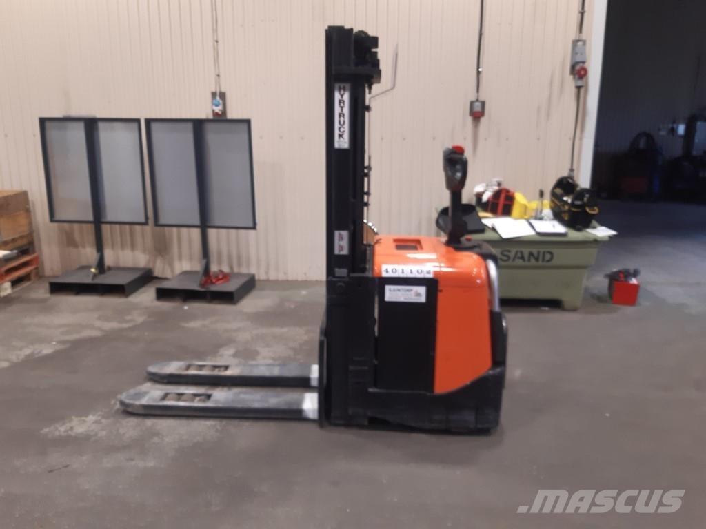 BT SPE125L Samohybné vozíky