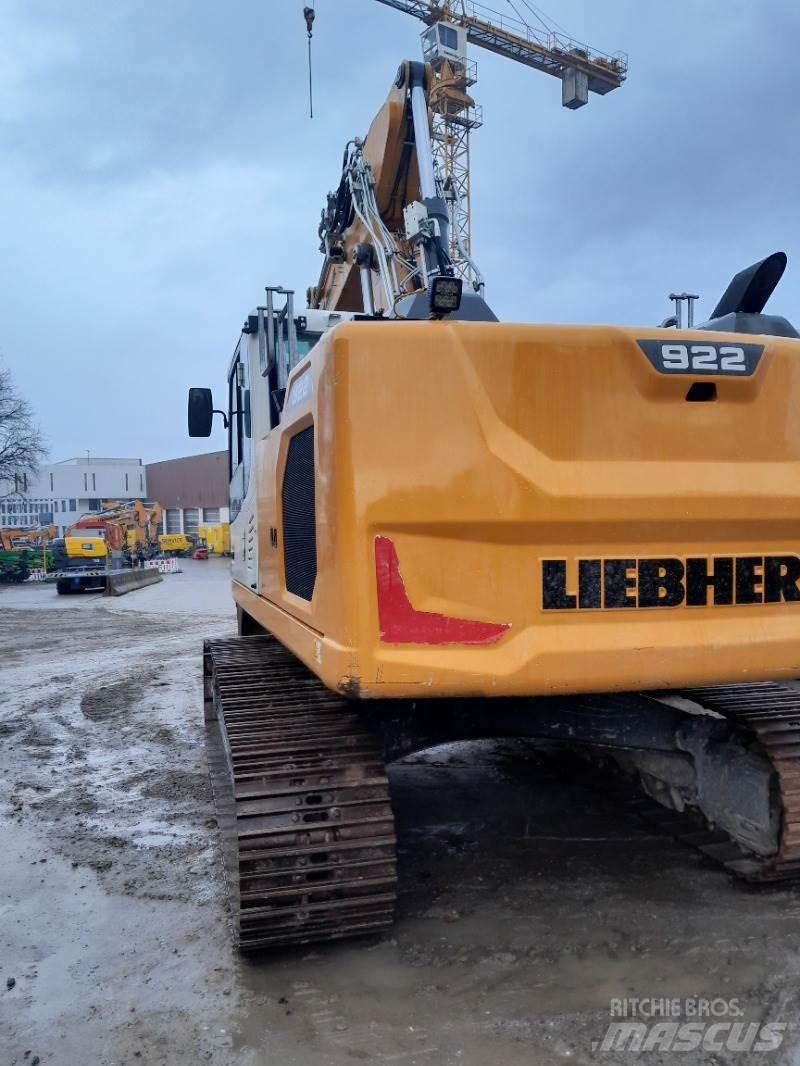Liebherr R922 Pásová rýpadla