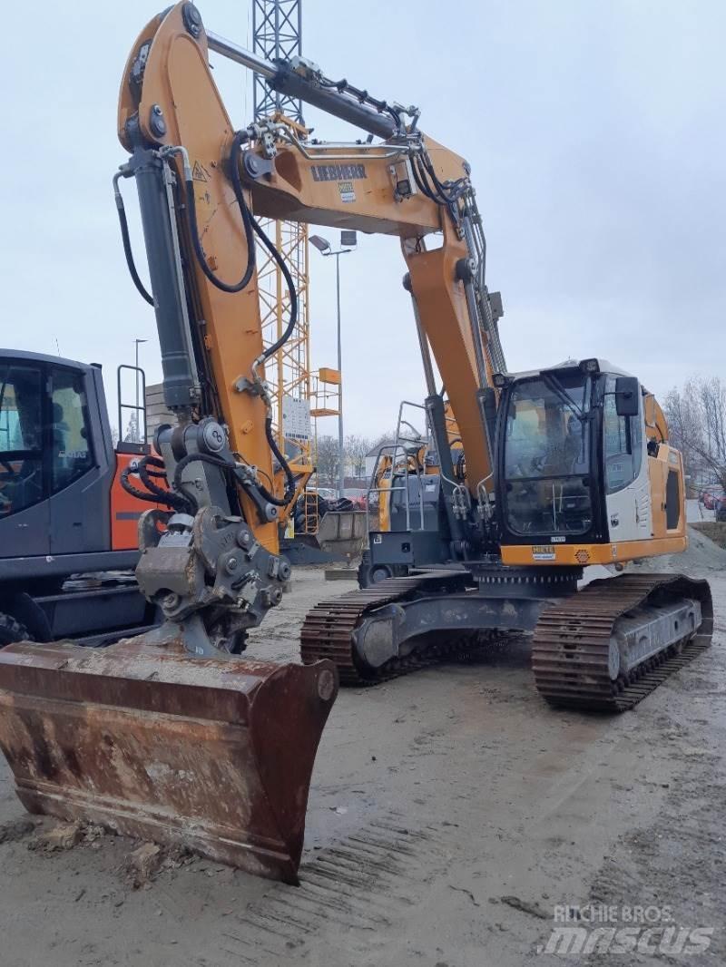 Liebherr R922 Pásová rýpadla