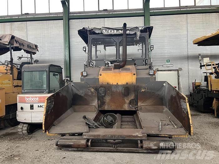 Volvo ABG 6870 Finišery