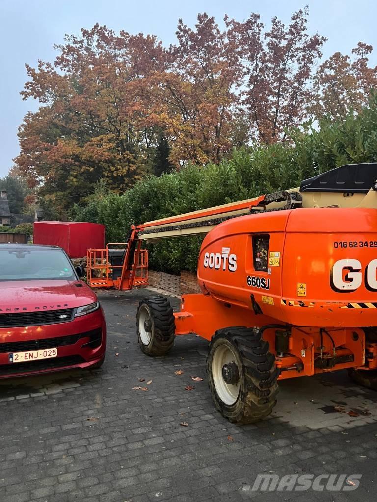 JLG 660SJ Teleskopické plošiny