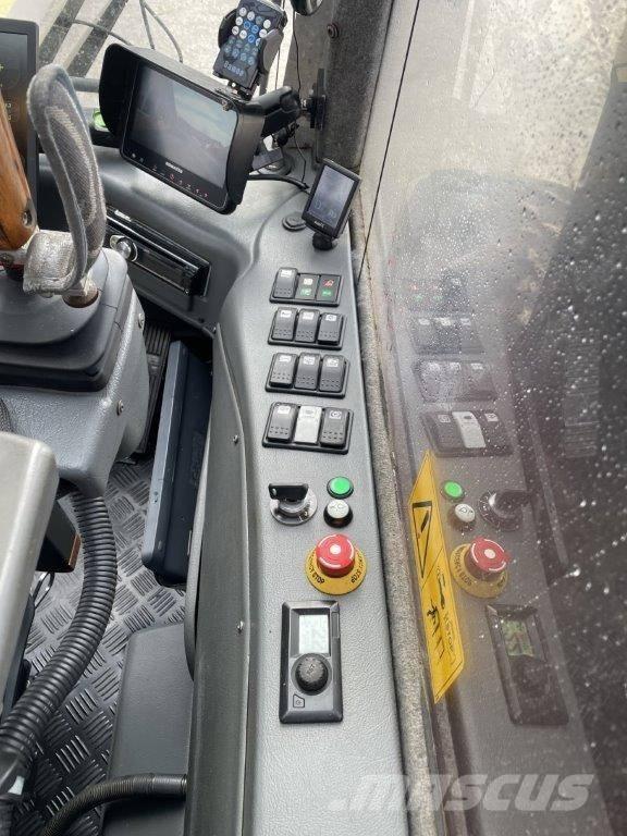 Komatsu 911.5 Harvestory