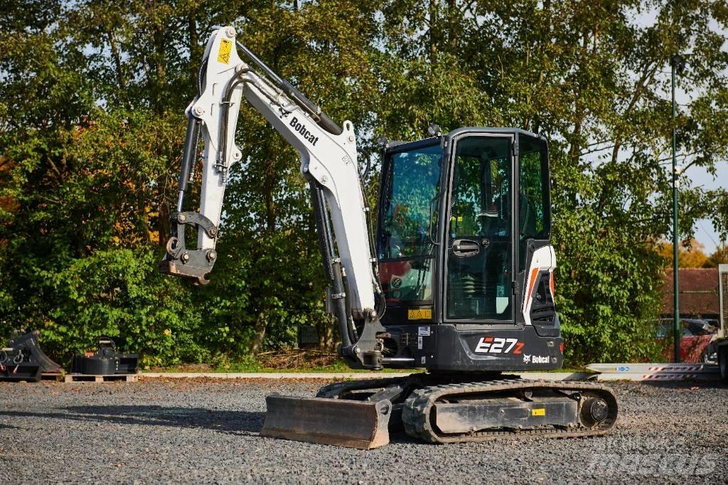 Bobcat E 27 Z Mini rýpadla < 7t