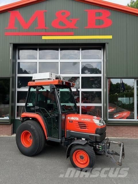 Kubota STV 40 Kompaktní traktory