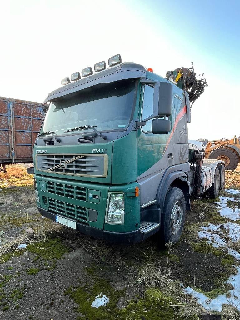 Volvo FM 12 Vozy na přepravu kmenů