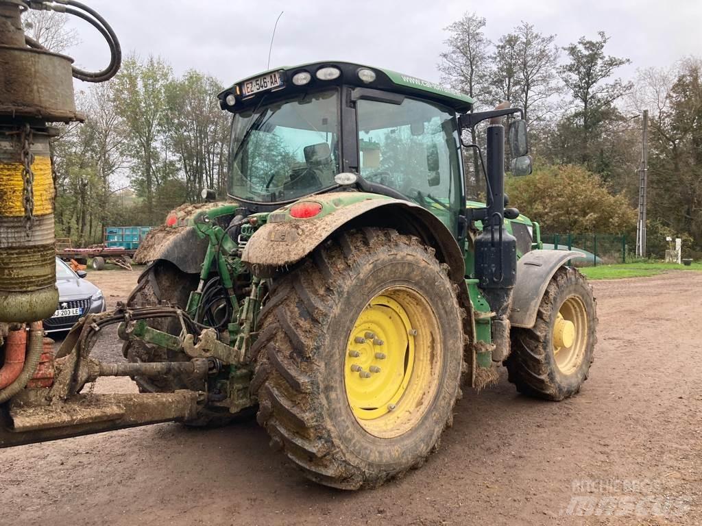 John Deere 6145R Traktory