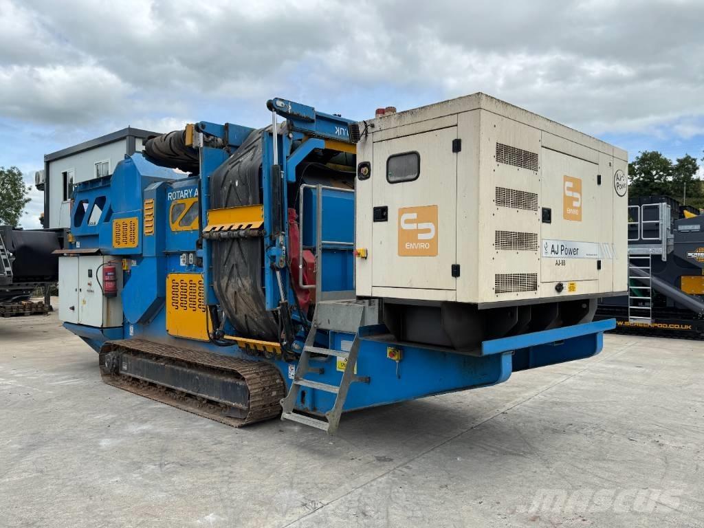  STEELWELD AST1500 Mobilní třídiče
