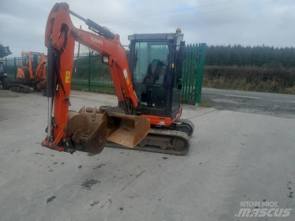 Kubota U 27-4 Mini rýpadla < 7t
