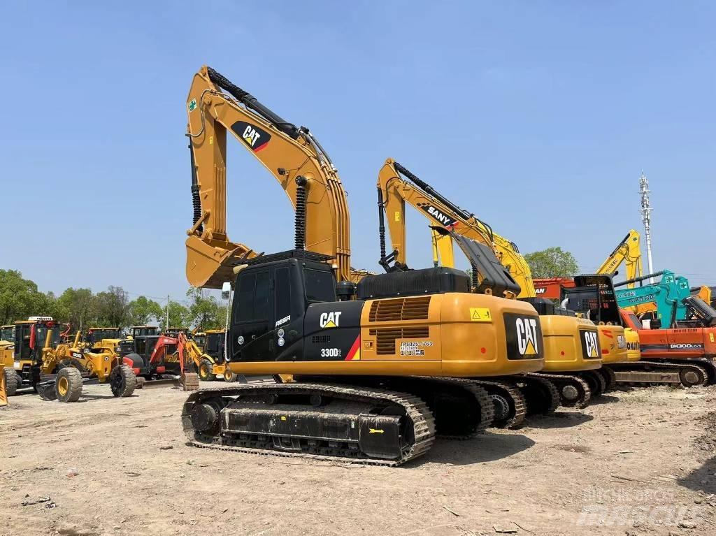CAT 330D2 Pásová rýpadla