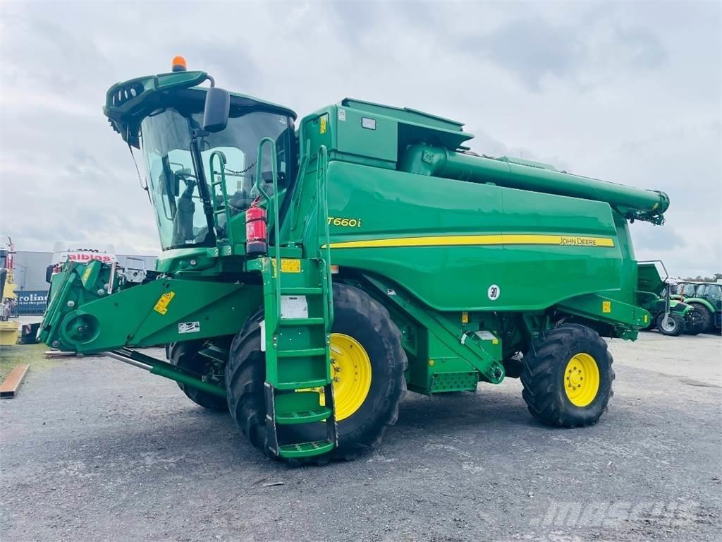 John Deere T660 i Sklízecí mlátičky