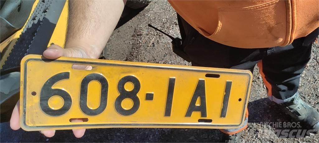 Volvo EW180C Kolová rýpadla
