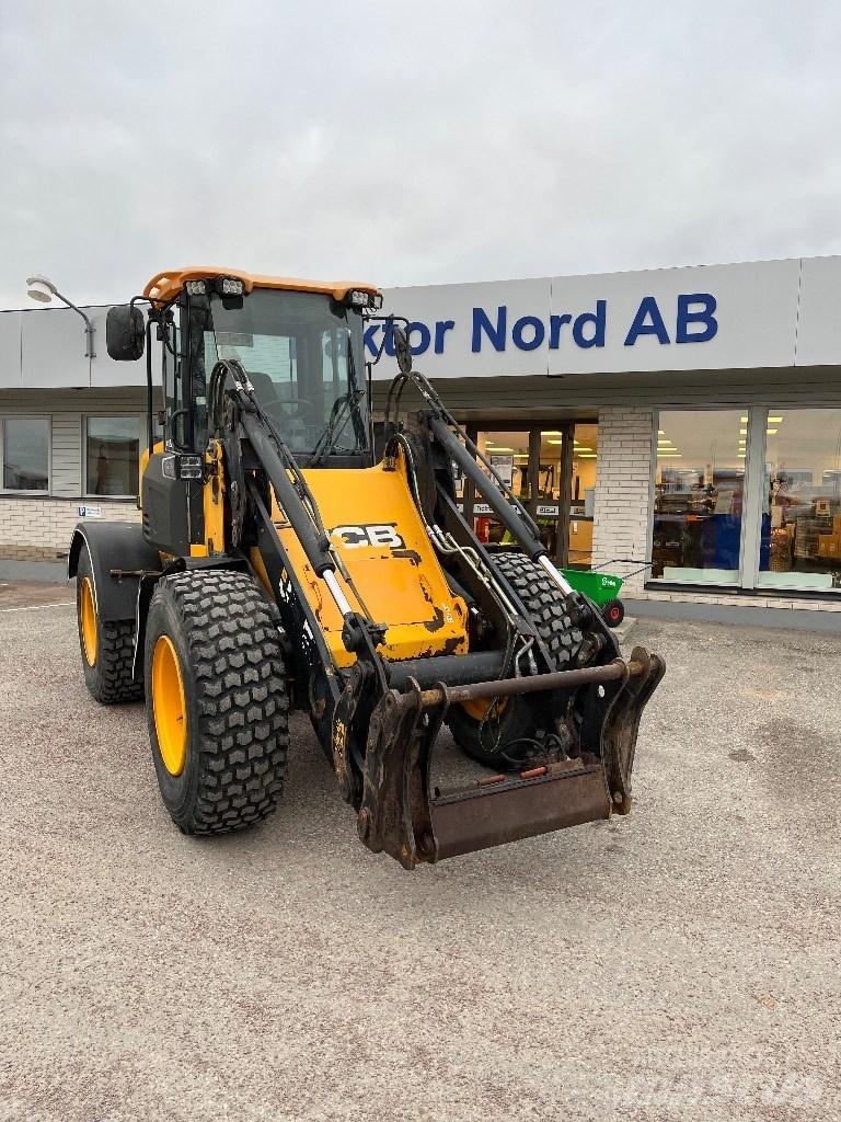 JCB 412 S, 50km/h Kolové nakladače