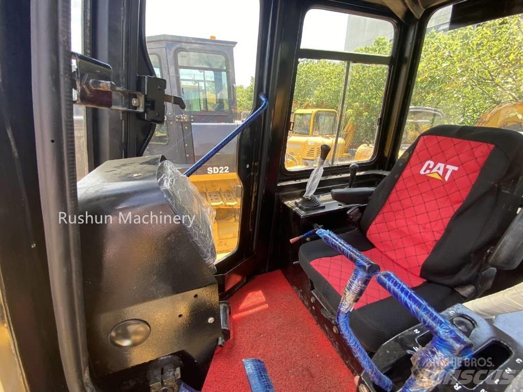 CAT D 7 G Grejdry