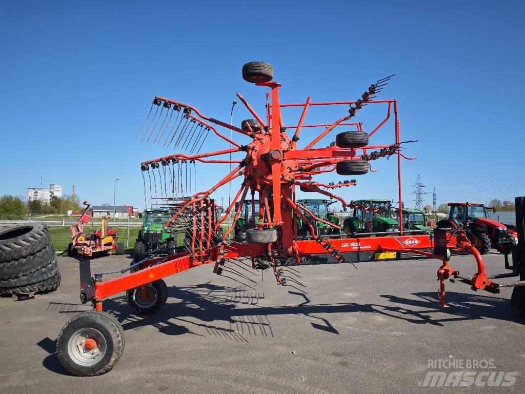 Kuhn GA 8121 Řádkovače