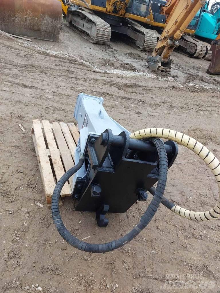 Furukawa FX 225 Bourací kladiva / Sbíječky