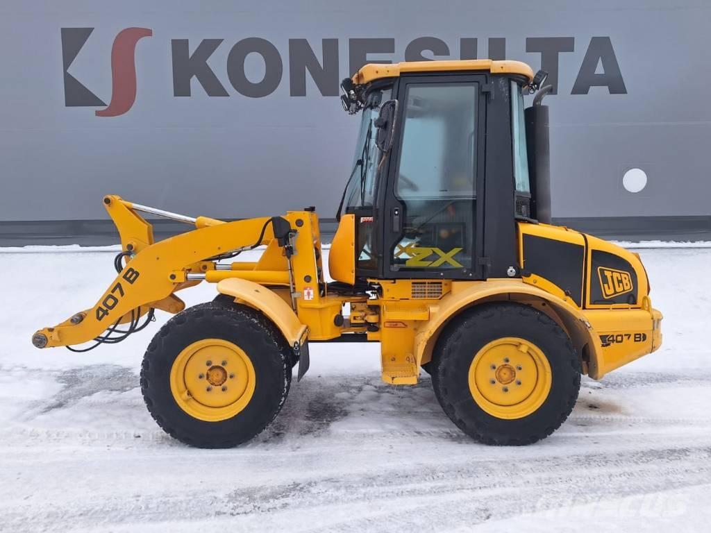JCB MYYTY! SOLD!  407B Kolové nakladače