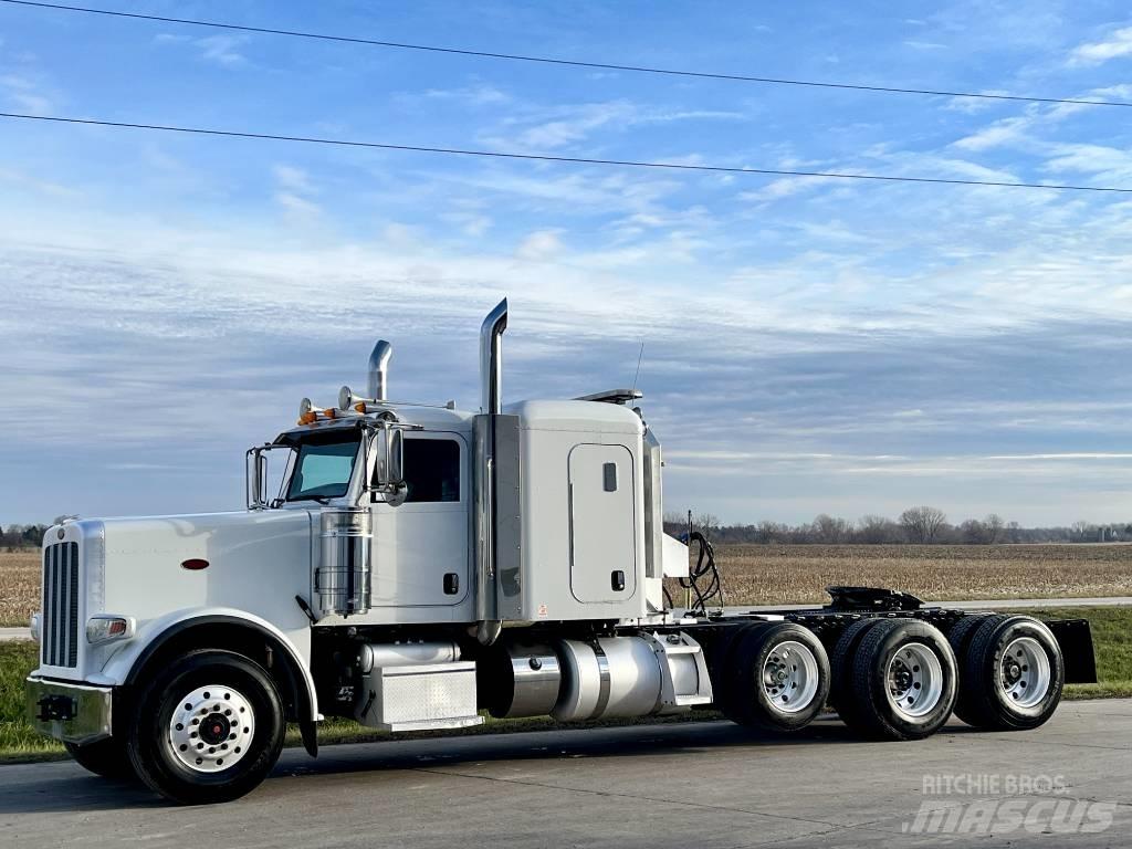 Peterbilt 388 Tahače