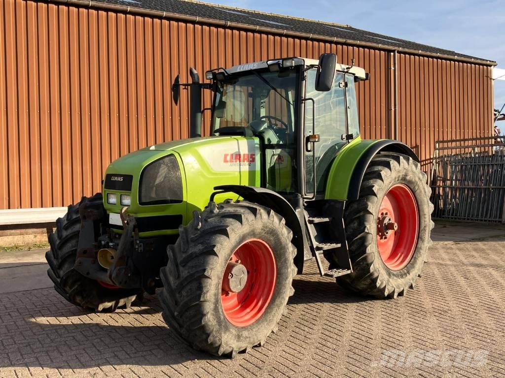 CLAAS Ares 826 RZ Traktory