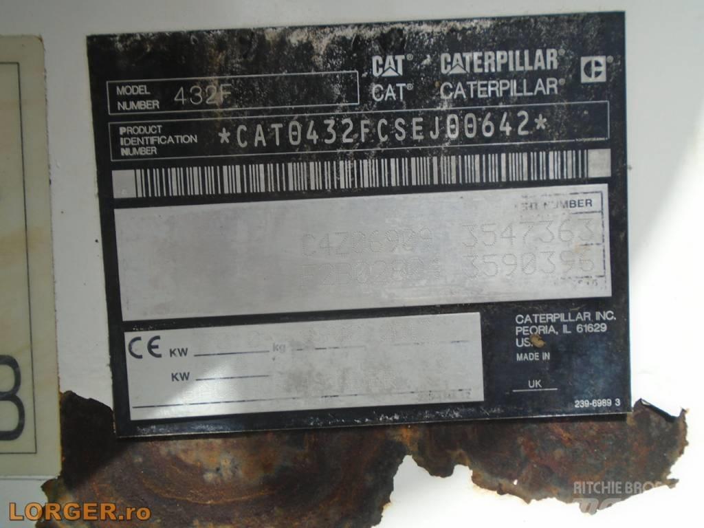 CAT 432 F Rýpadlo-nakladače