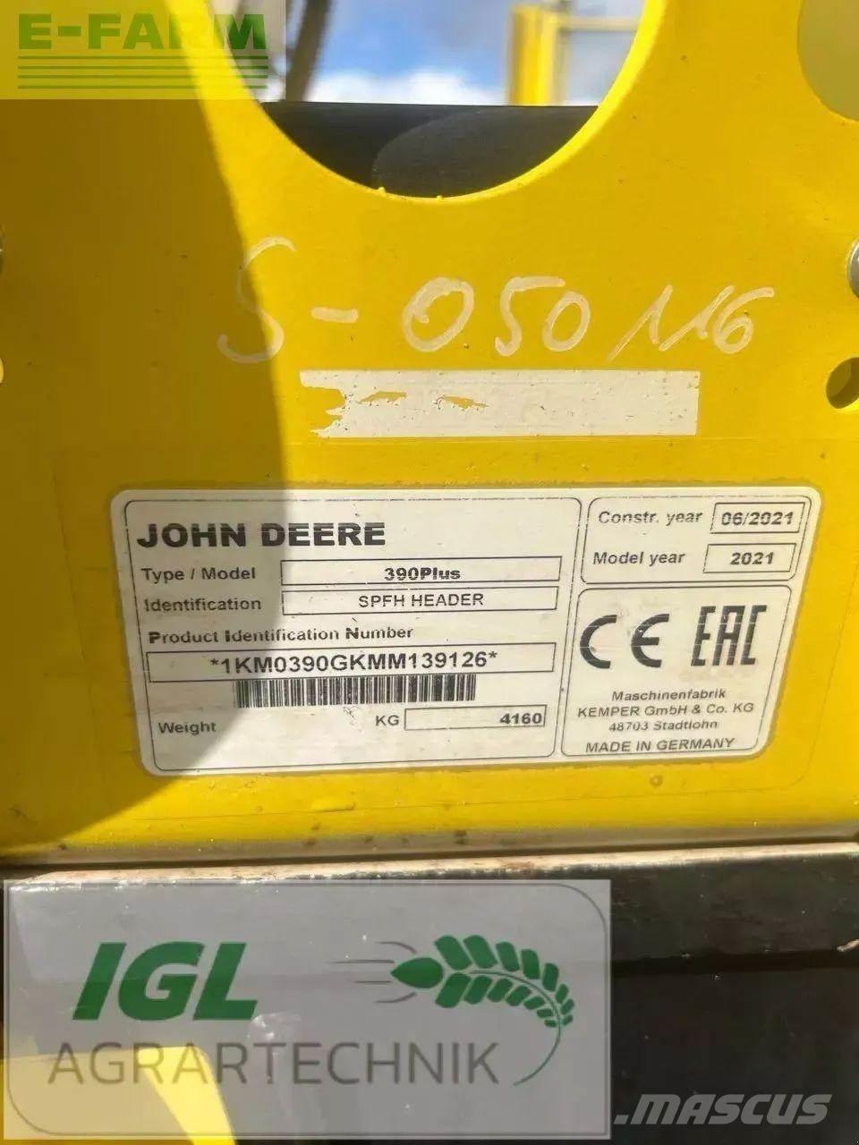 John Deere 9700 i Samojízdné sekačky