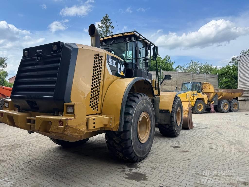 CAT 966 K Kolové nakladače
