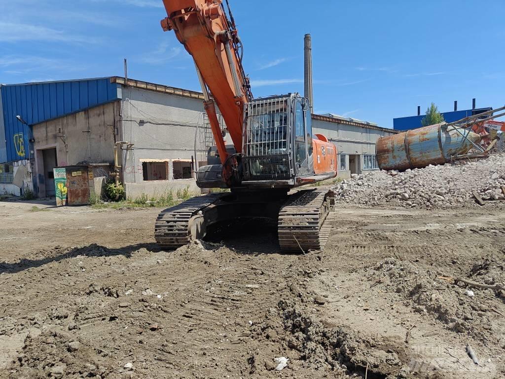 Hitachi ZX 350 Rýpadla s dlouhým dosahem