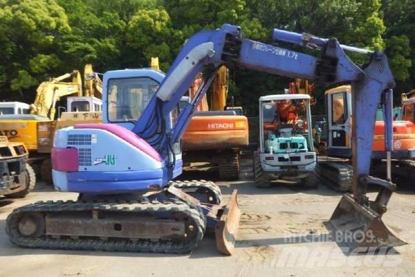 Komatsu PC75UU-3 Midi rýpadla 7t - 12t