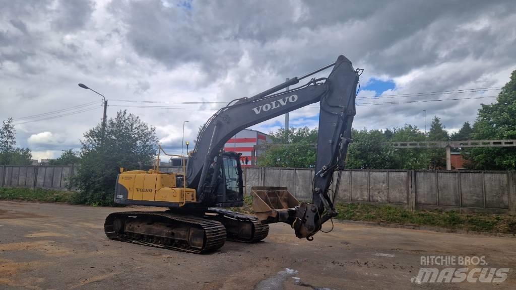 Volvo EC180CL Pásová rýpadla