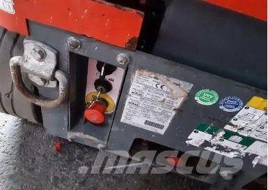 SkyJack SJ 12 Nůžková zvedací plošina