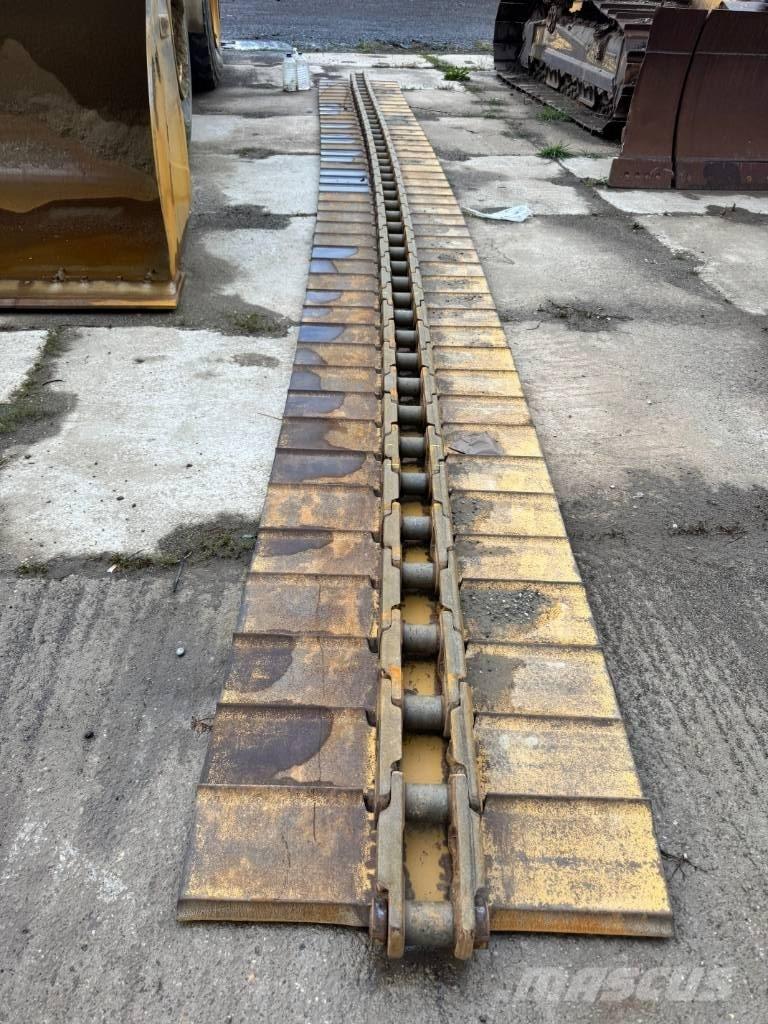 CAT D 6 N LGP Pásové dozery