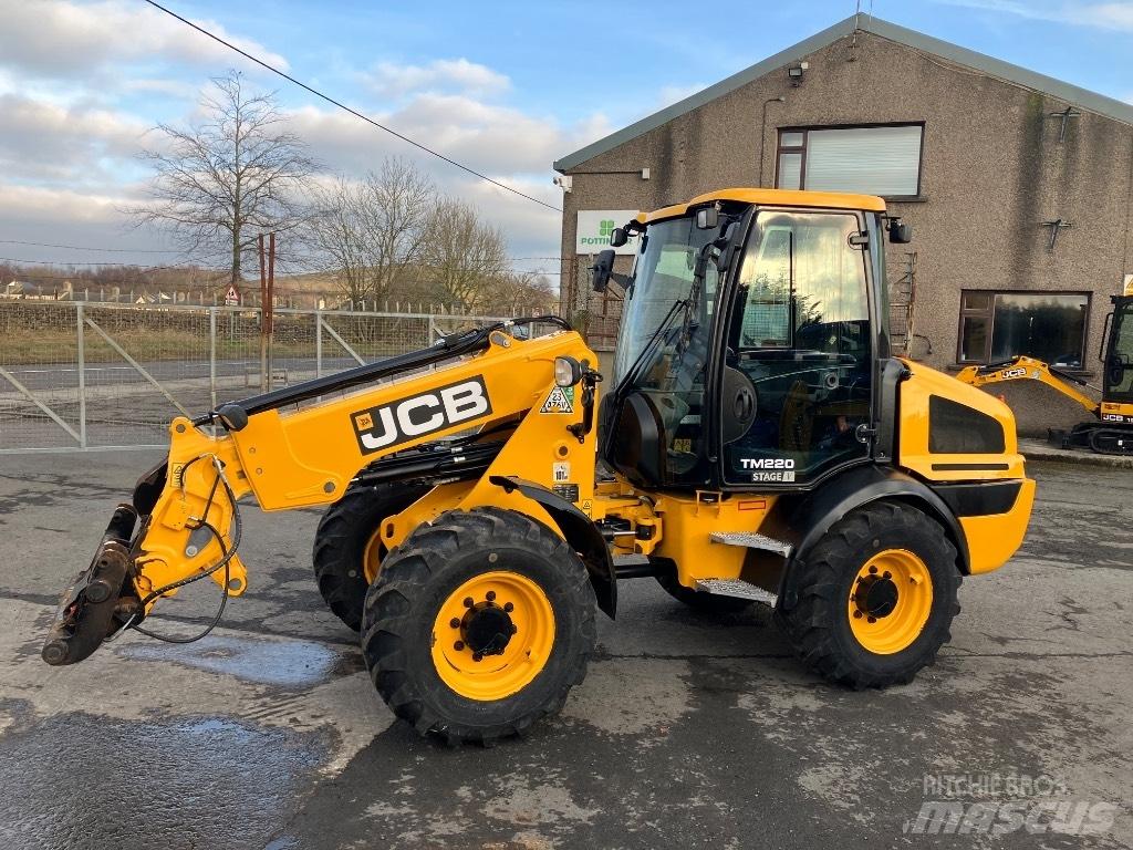 JCB TM220 Agri Teleskopické nakladače pro zemědělství