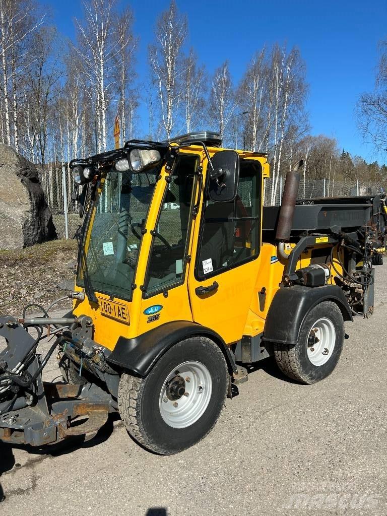 Wille 265 Kompaktní traktory