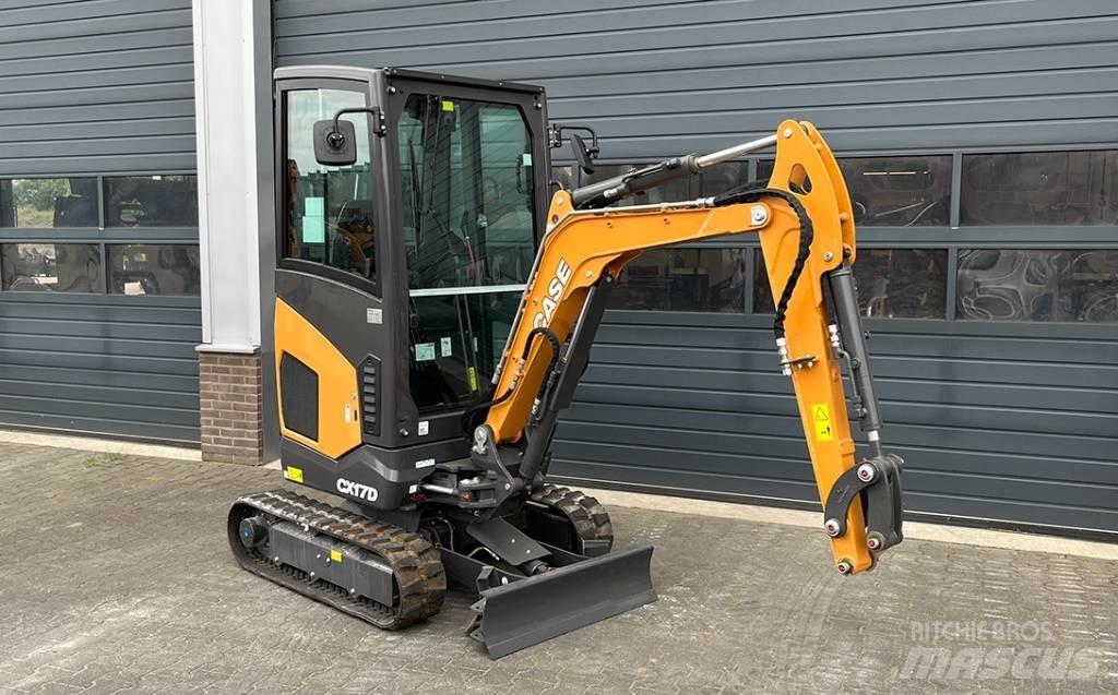 CASE CX17D Mini rýpadla < 7t