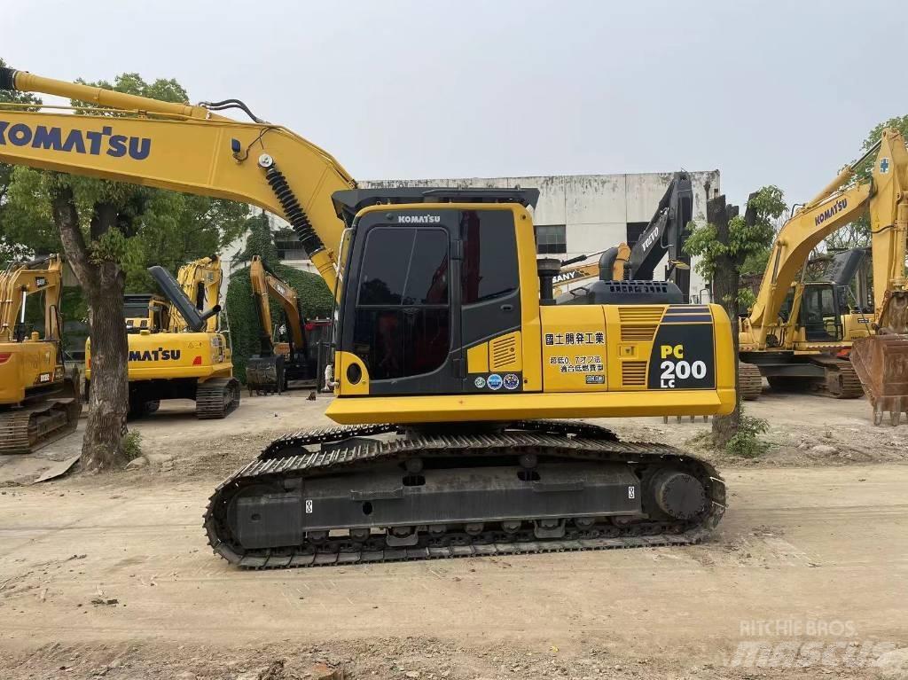 Komatsu pc200-8 Pásová rýpadla