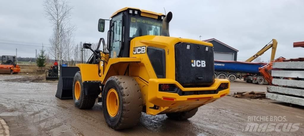JCB 427 Agri Kolové nakladače