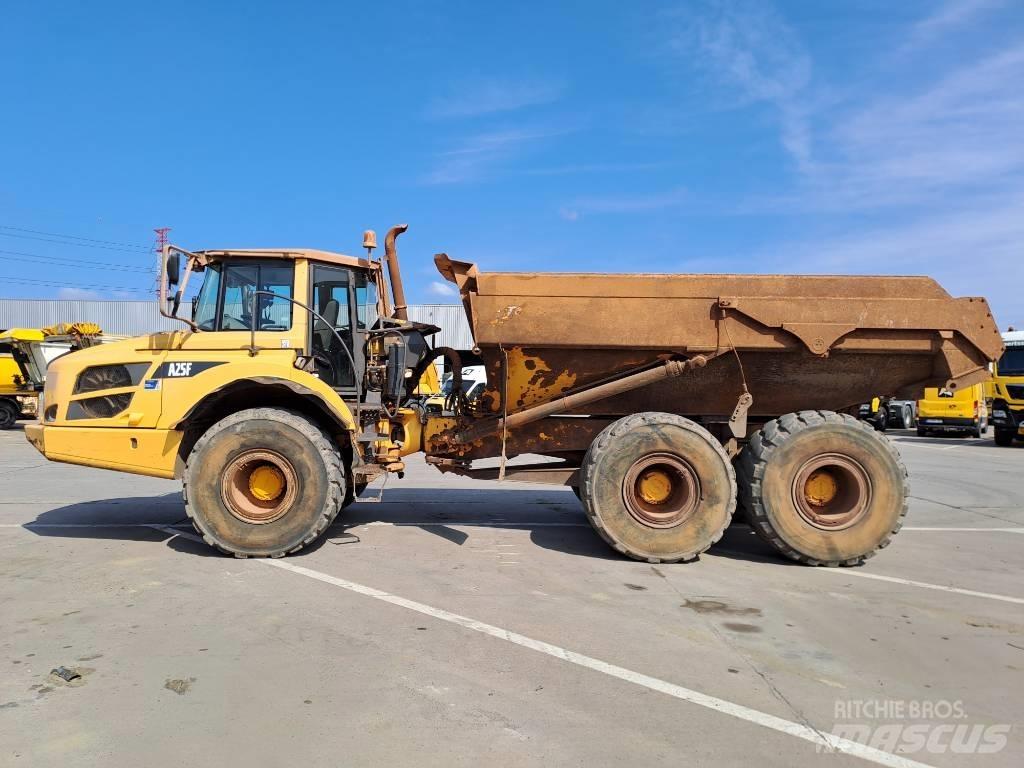 Volvo A 25 F 6x6 Kloubové dempry