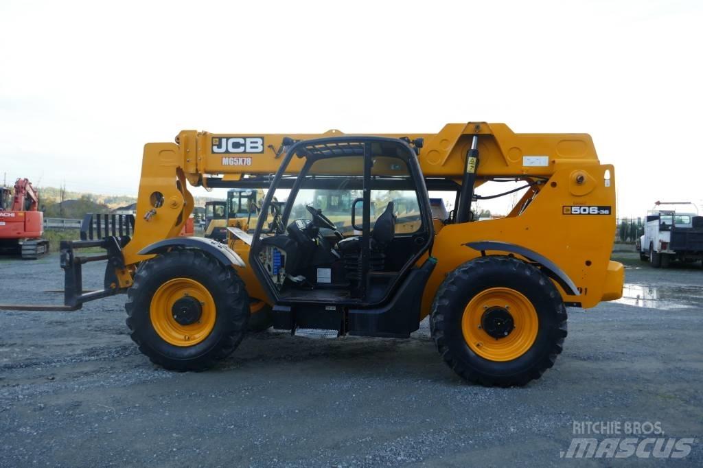 JCB 506-36 Teleskopické manipulátory