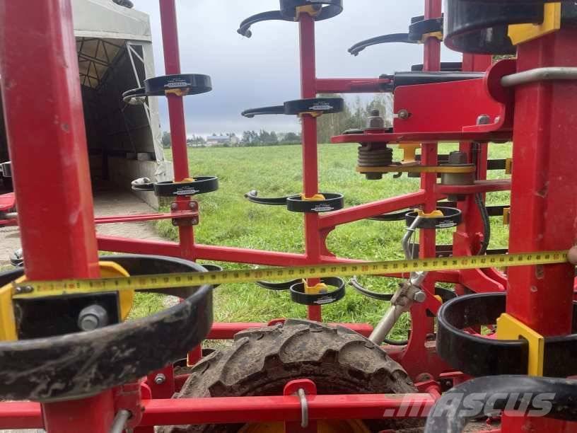 Väderstad NZM 600 Kultivátory