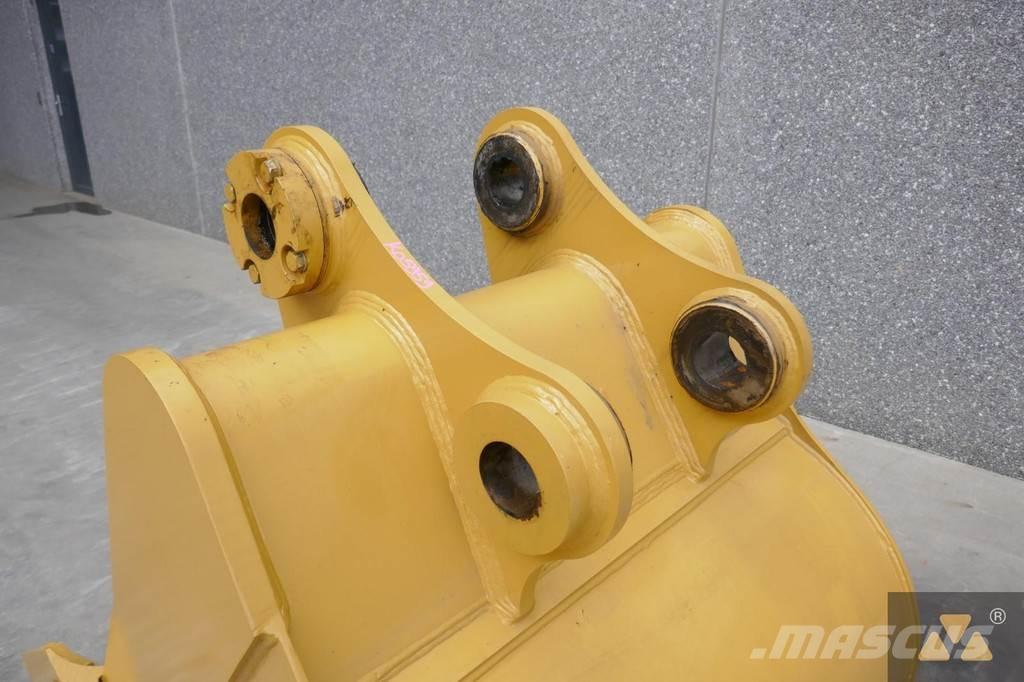 CAT 320 Bucket Lopaty