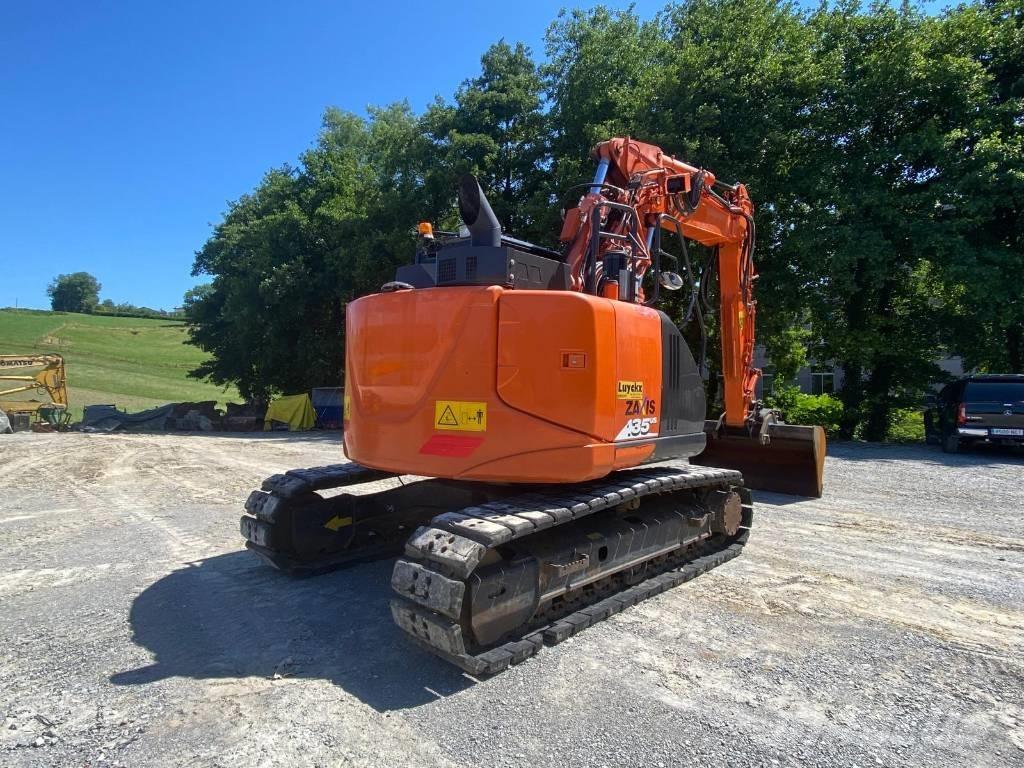 Hitachi ZX 135 US-6 Pásová rýpadla
