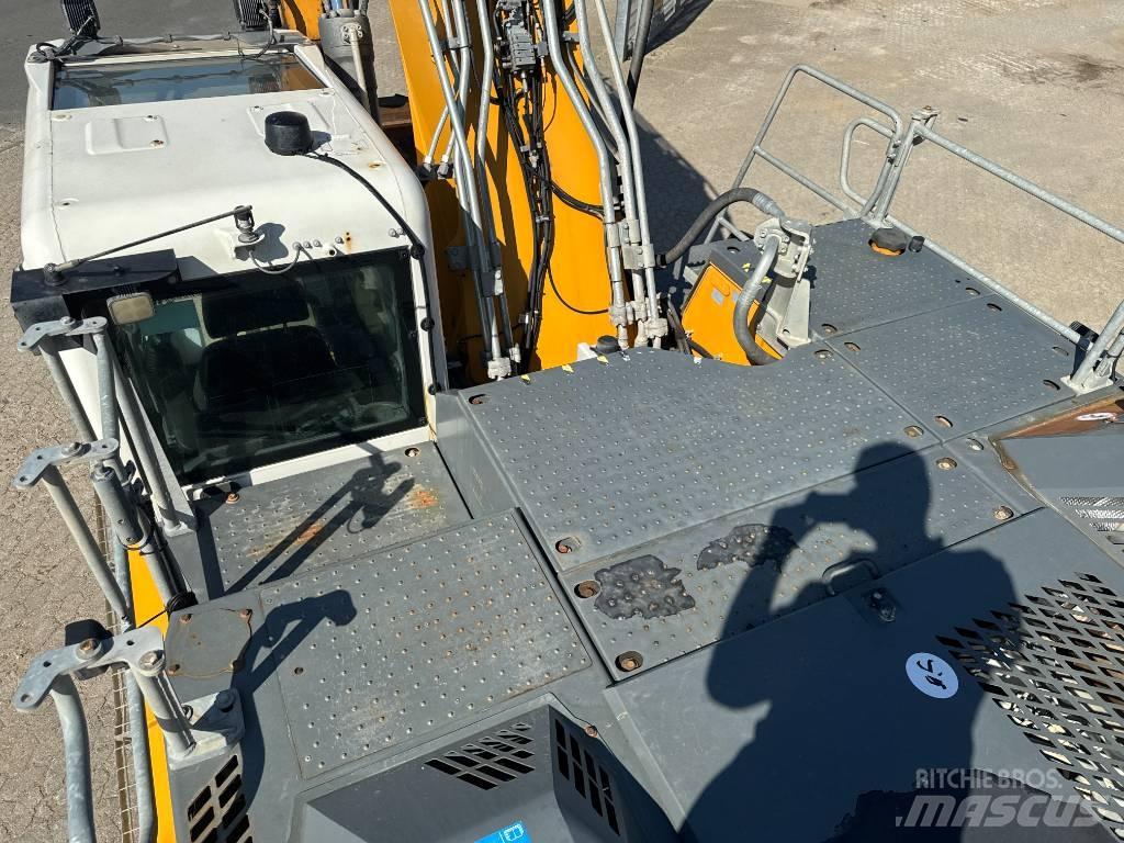 Liebherr R 926 LC Pásová rýpadla