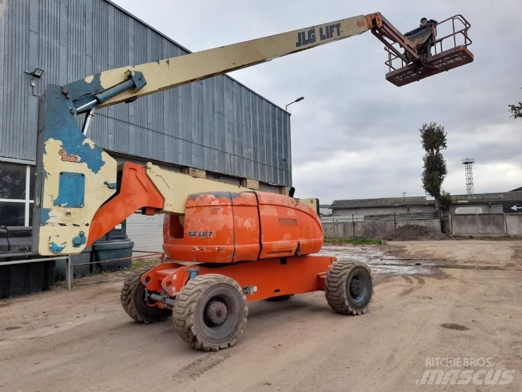JLG 800 AJ Teleskopické plošiny