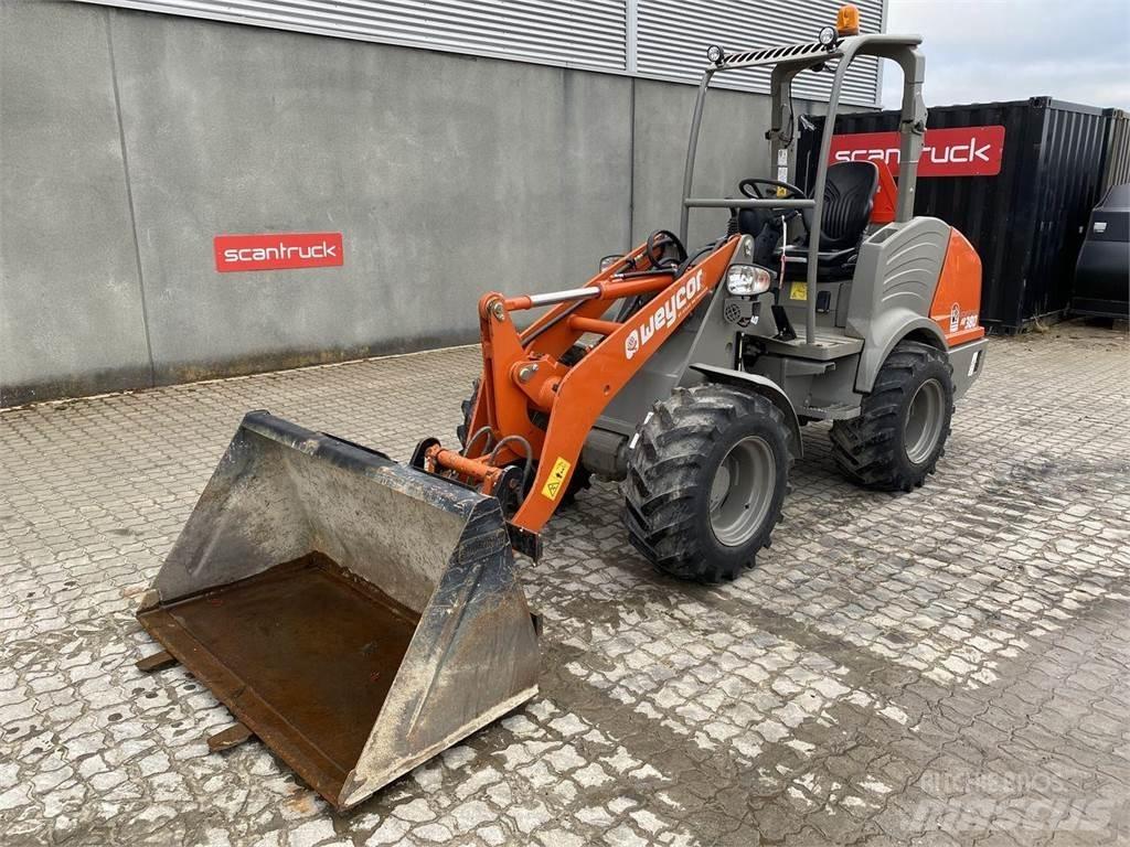Weycor AR380 Agrar Víceúčelové nakladače