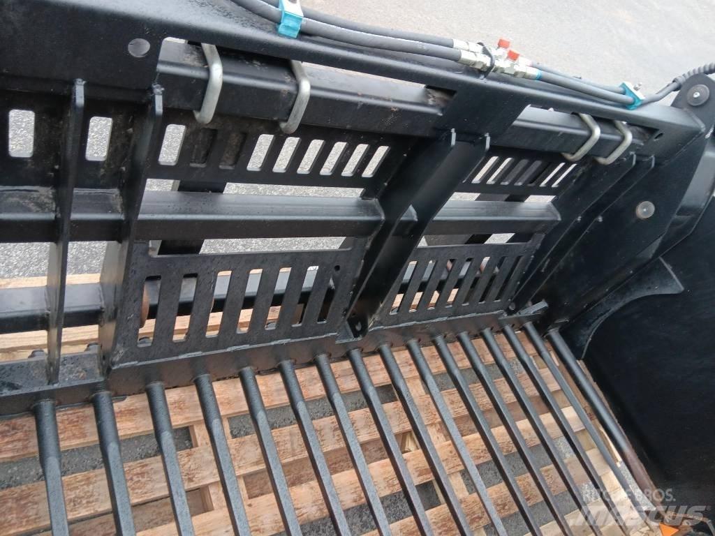 Ålö Silocut XL+ 225 Krmítka, krmné žlaby