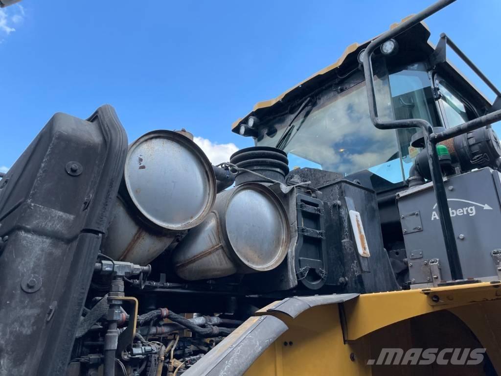 CAT 966MXE Kolové nakladače
