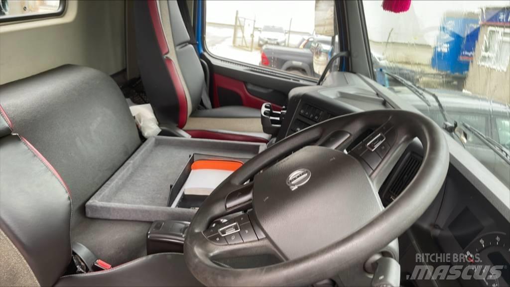 Volvo FM 420 Skříňová nástavba