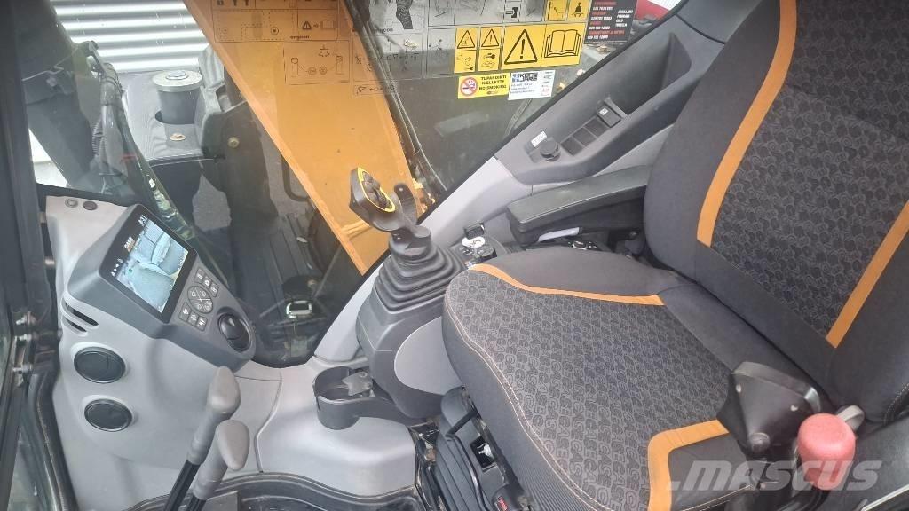 CASE CX 85 D SR Midi rýpadla 7t - 12t
