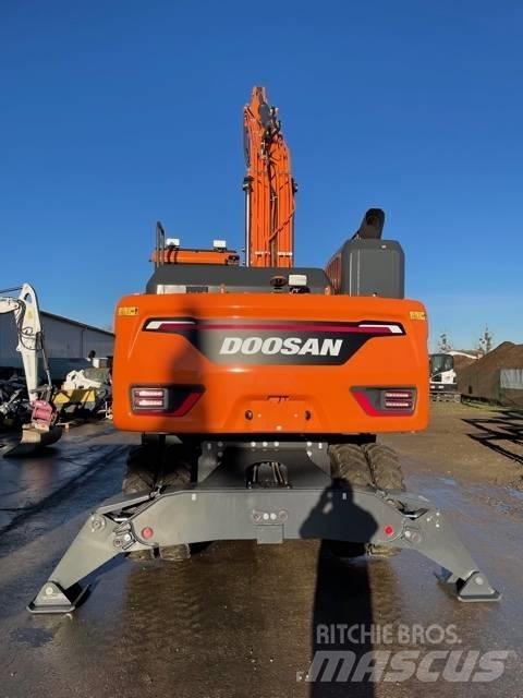 Doosan DX210W-7 Kolová rýpadla