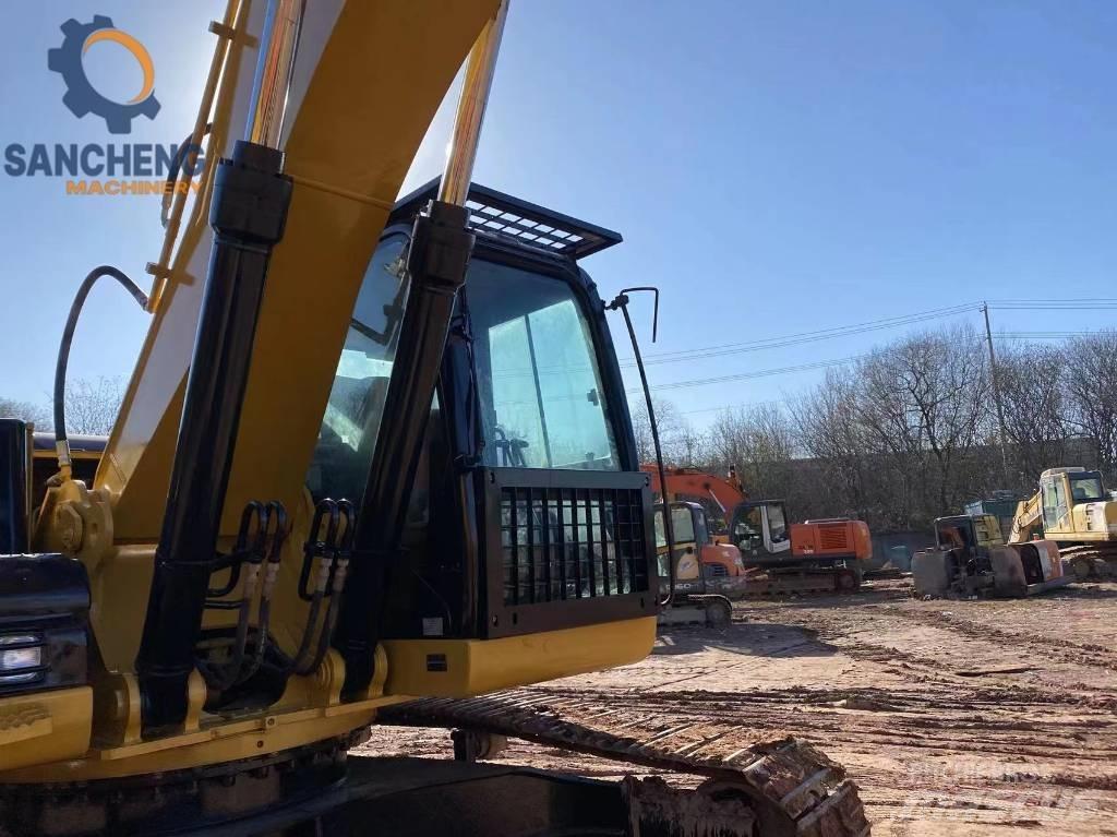 CAT 325 D Pásová rýpadla