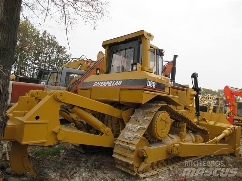 CAT D 8 R Pásové dozery